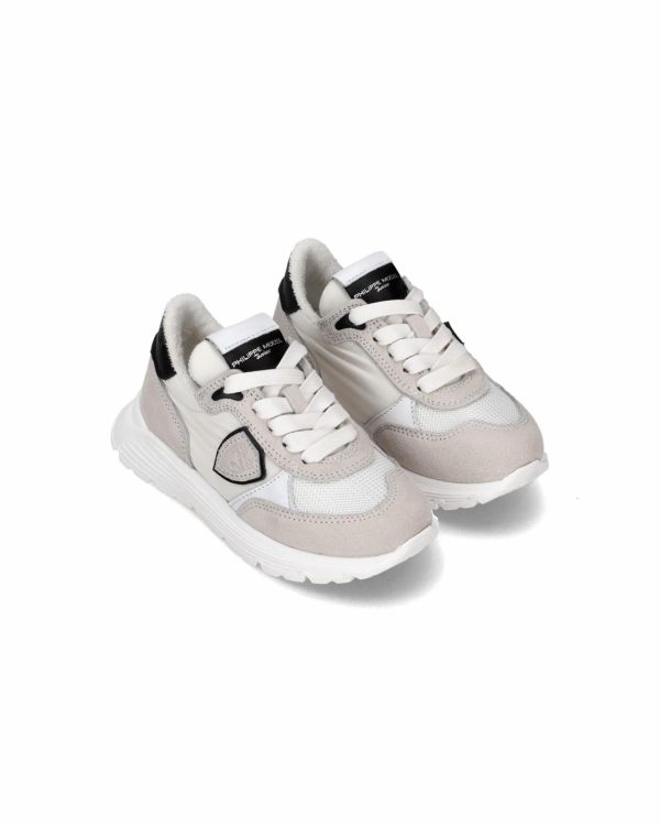 Attireary.shopad3f4402c1 1