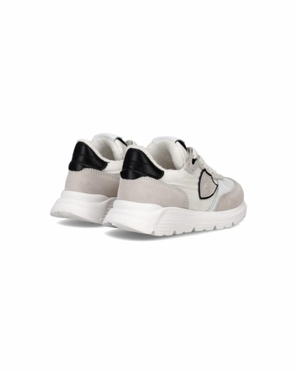 Attireary.shopad3f4402c1 4