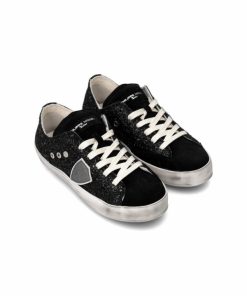 Attireary.shopae0d44a6b3 1