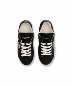 Attireary.shopae0d44a6b3 2