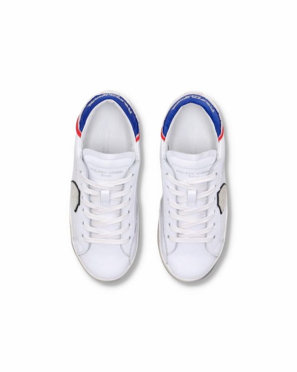 Attireary.shopcac637f9e4 2