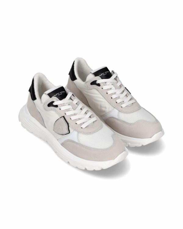 Attireary.shopd2c44b517b 1