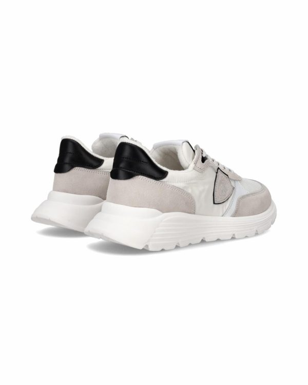 Attireary.shopd2c44b517b 4