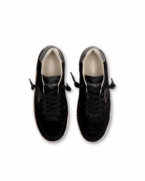 Attireary.shopd5a2d8d401 2