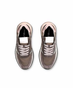 Attireary.shopd719577135 2