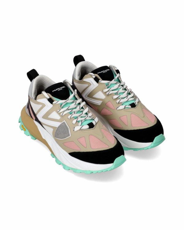 Attireary.shopd91018254e 1