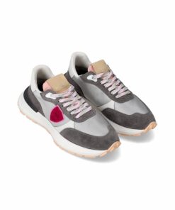 Attireary.shopde4f04b1f7 1