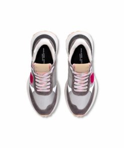 Attireary.shopde4f04b1f7 2