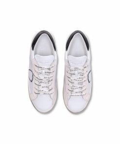 Attireary.shopeb16e708a9 2