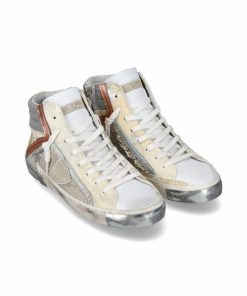 Attireary.shopf31ee08d01 1