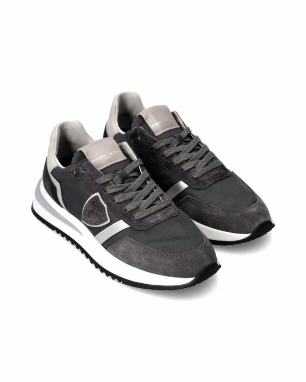 Attireary.shopf5a46ddaff 1