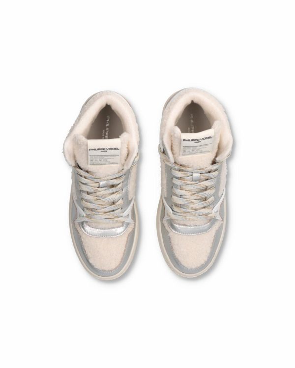 Attireary.shopf991a3c331 2